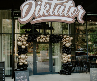 untitled (2 of 93).jpg